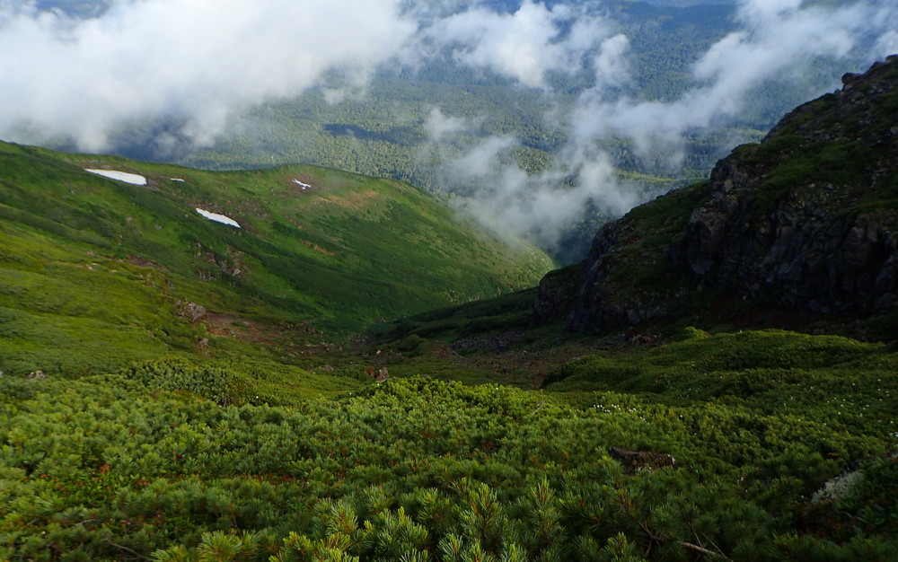 ニセイカウシュッぺ山とオプタテシケ山 - 画像 (2)
